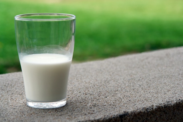 verre de lait riche en calcium